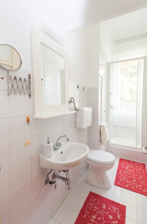 Apartment Ira Задар Номер фото
